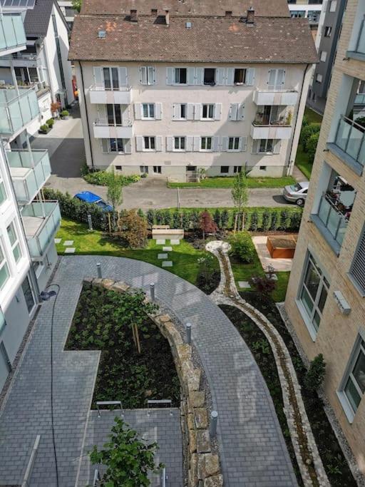 Wohnen Direkt Am Uferpark Mit Grossem Balkon Und Seeblick 腓特烈港 外观 照片