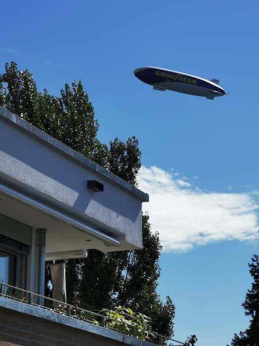Wohnen Direkt Am Uferpark Mit Grossem Balkon Und Seeblick 腓特烈港 外观 照片